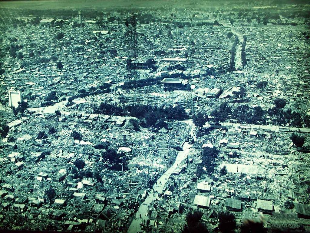 1976年唐山大地震震中废墟